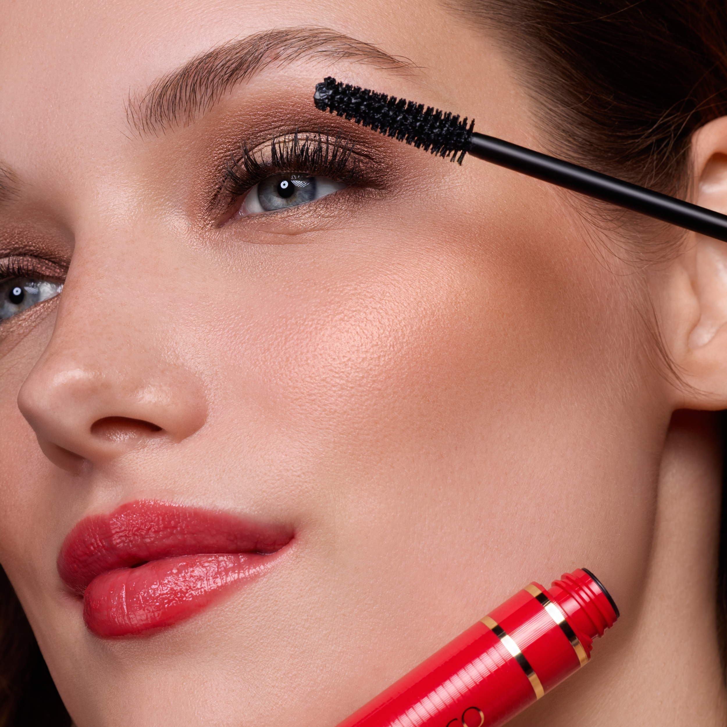 medium png 2120.1p1 lash hero tubing mascara 2